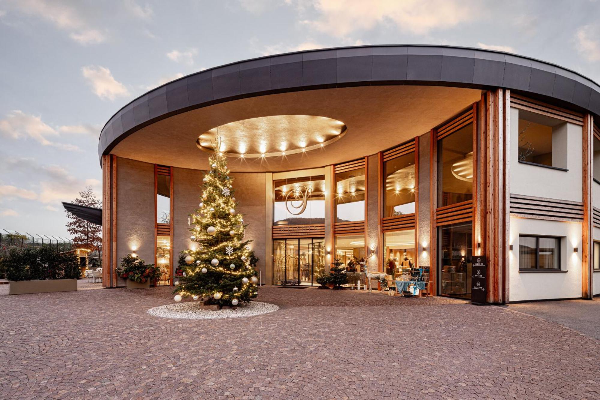 Lake Spa Hotel Seeleiten カルダーロ エクステリア 写真
